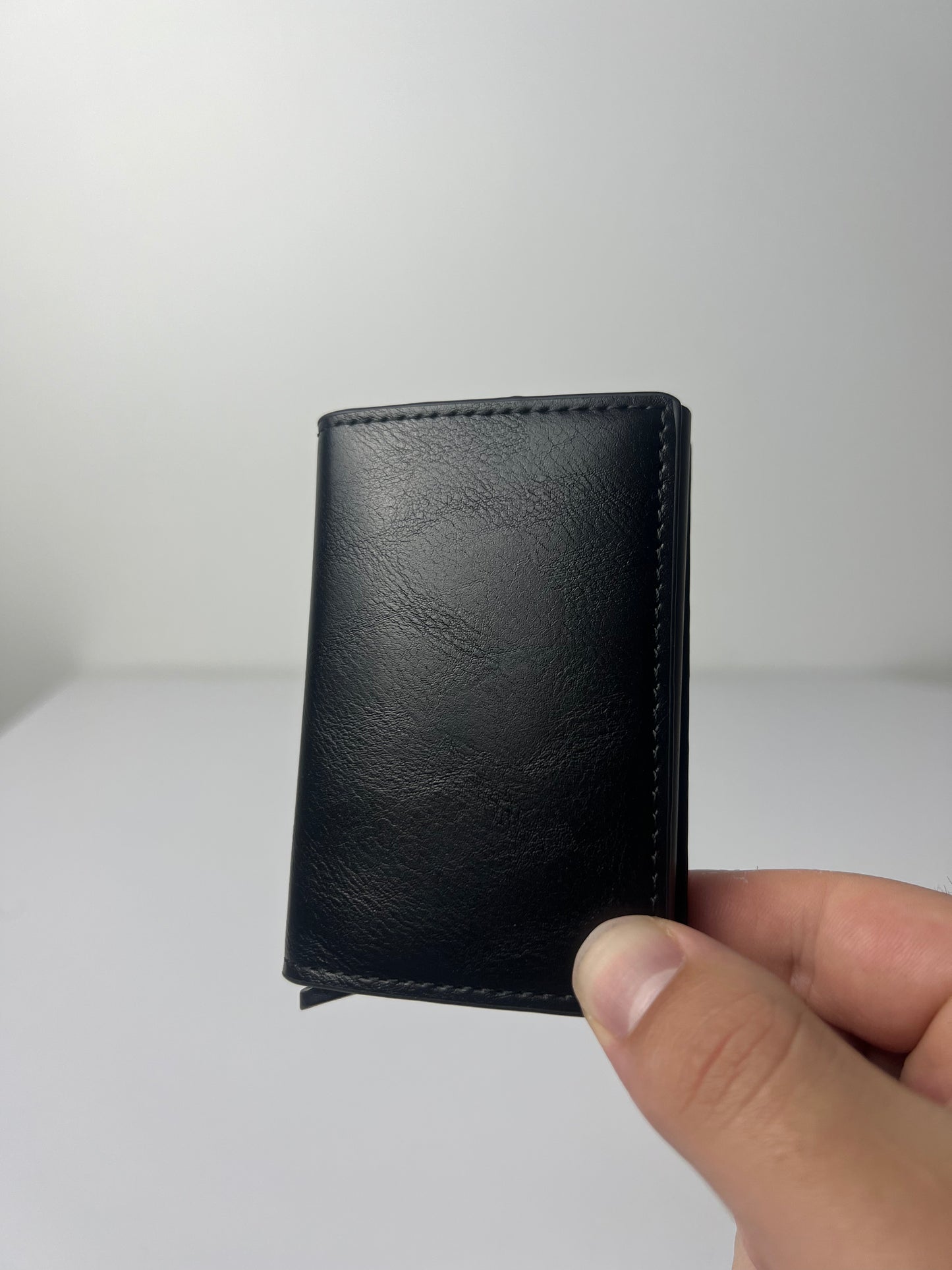 Mens Minimalist Pop Up Wallet